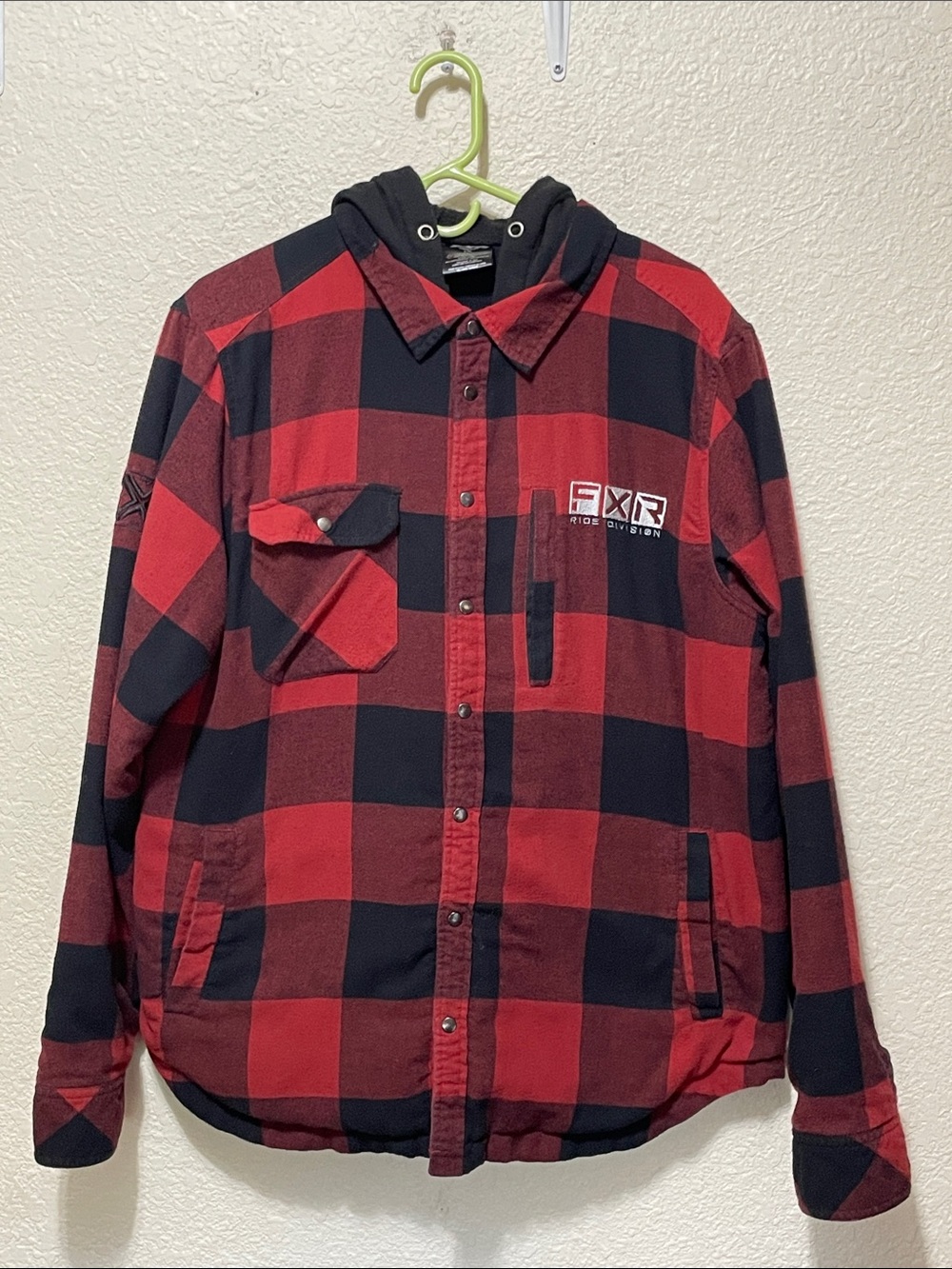 FXR Ride Division Men's Red And Black Buffalo Plaid Shirt With Hood. Size L.